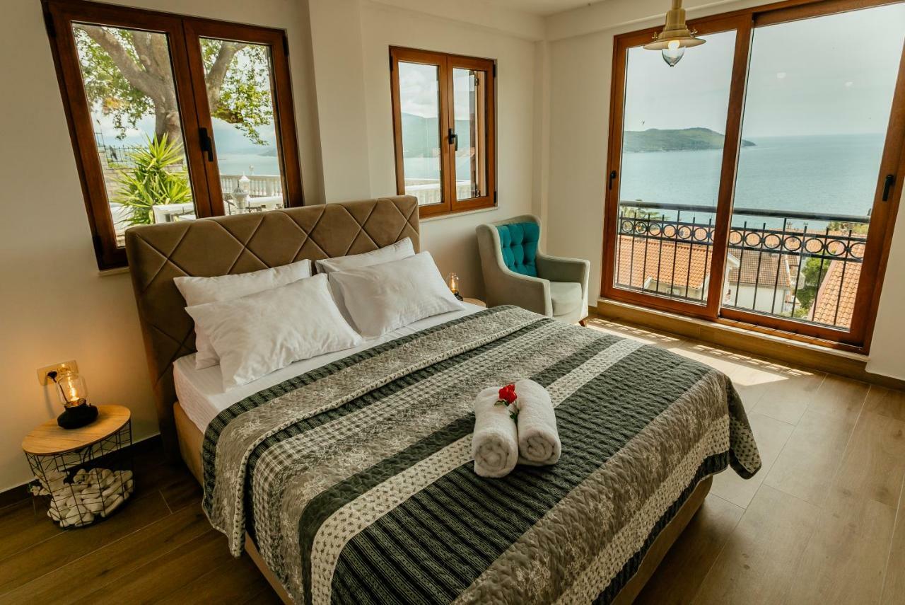 Apartments Belvedere Херцег Нови Екстериор снимка