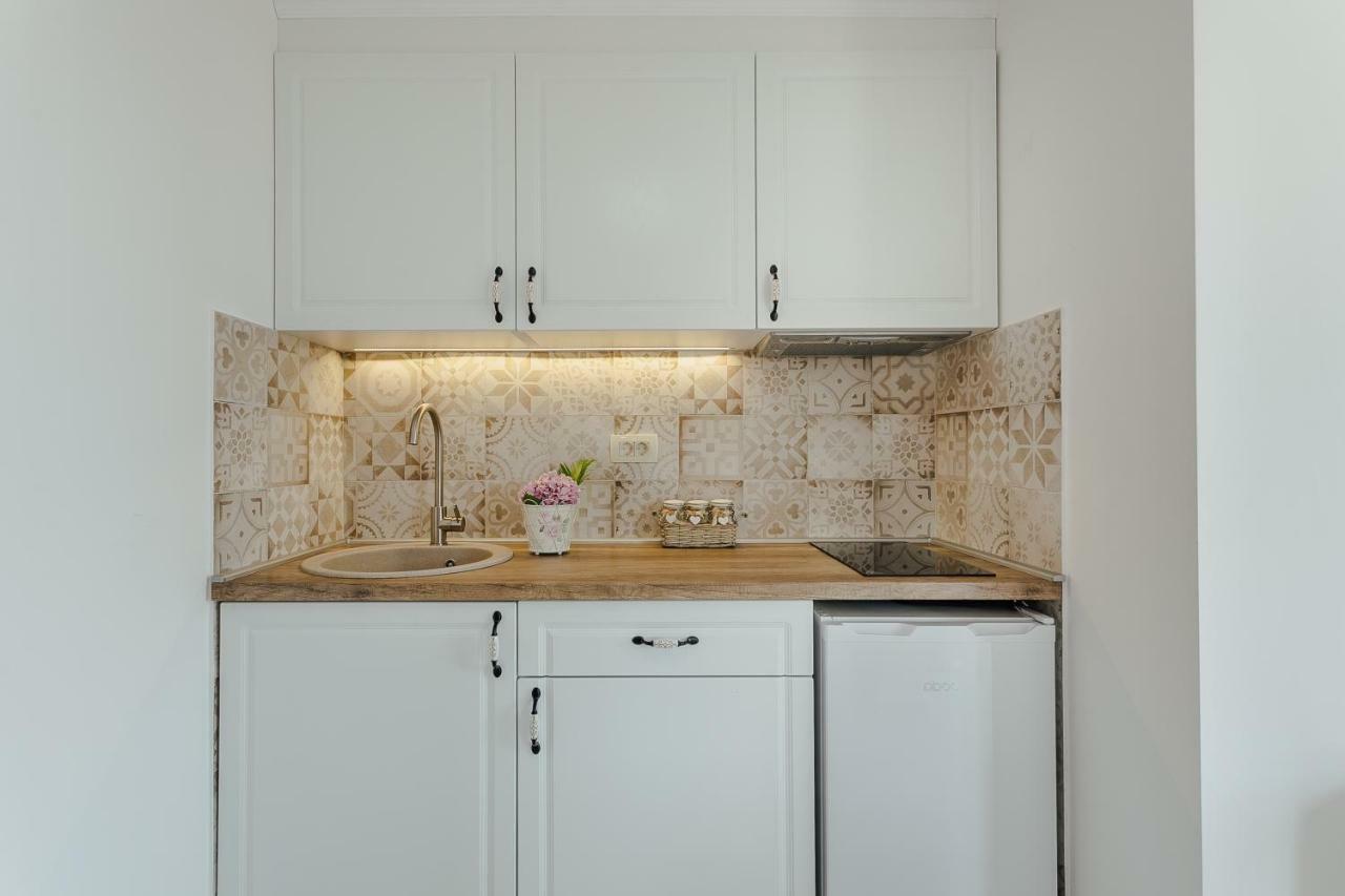 Apartments Belvedere Херцег Нови Екстериор снимка