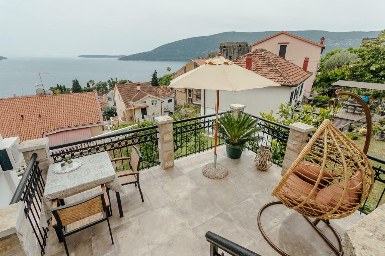 Apartments Belvedere Херцег Нови Екстериор снимка